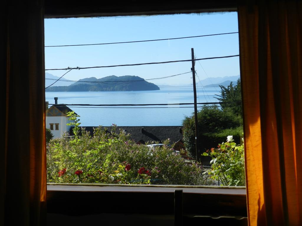 Double Room with Shared Bathroom,422455767:JPEG